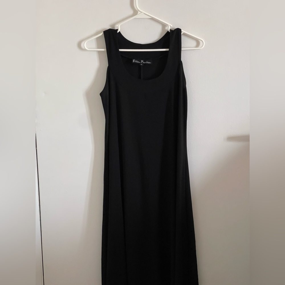 A midi dress / Black / Worn 3 times